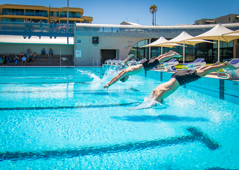 Image of fitness class in the pool