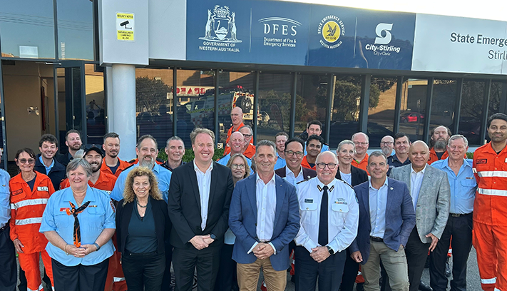 Caption: Mayor Mark Irwin and Councillors Re, Perkov, Olow and Krsticevic with Minister Emergency Services Paul Papalia SCS MLA, DFES Commissioner Darren Klemm, Stirling SES Rescue Team Leader Peter D
