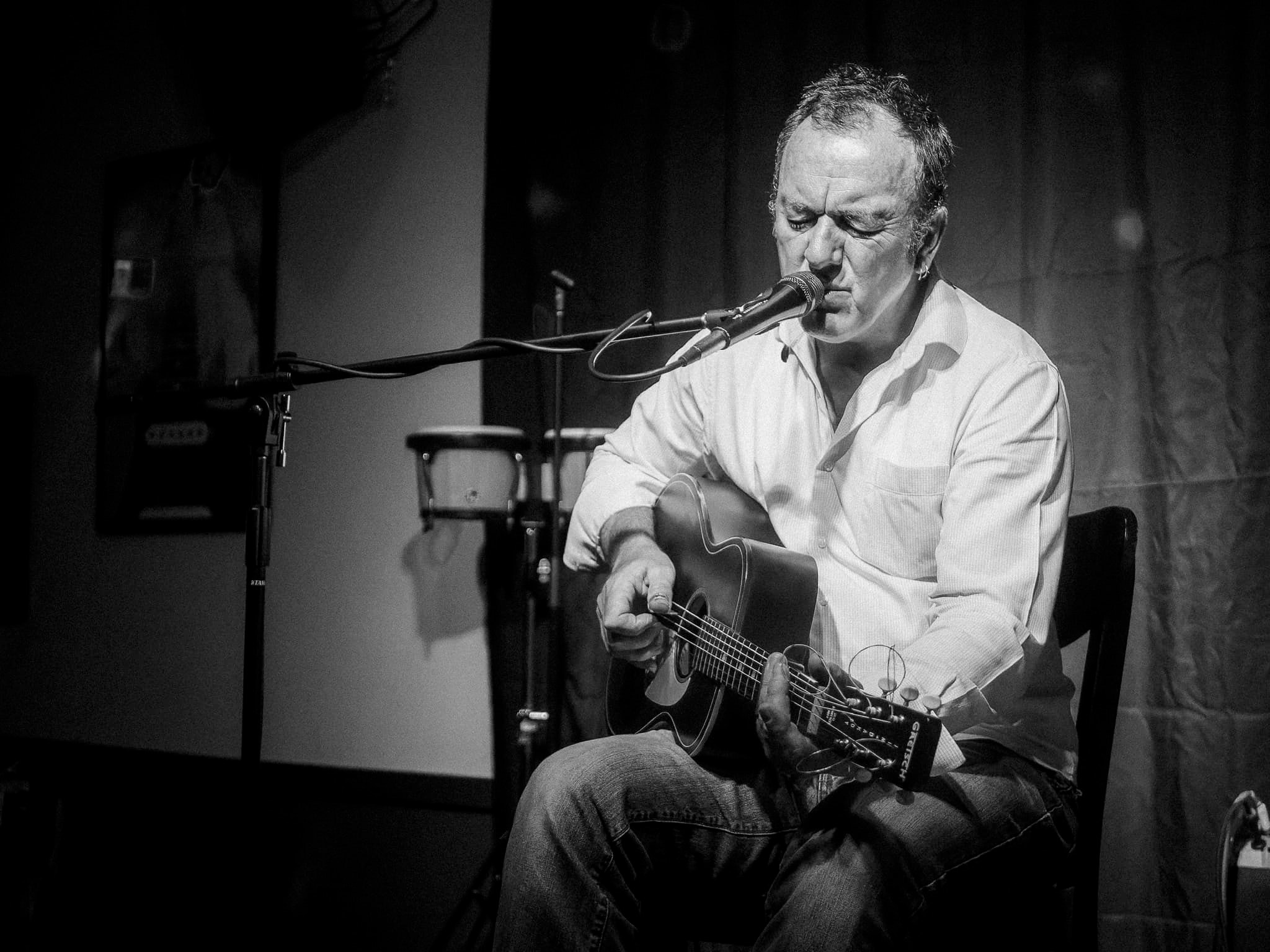 Perth Folk and Roots Club with No Mountain Band and Paul Davies