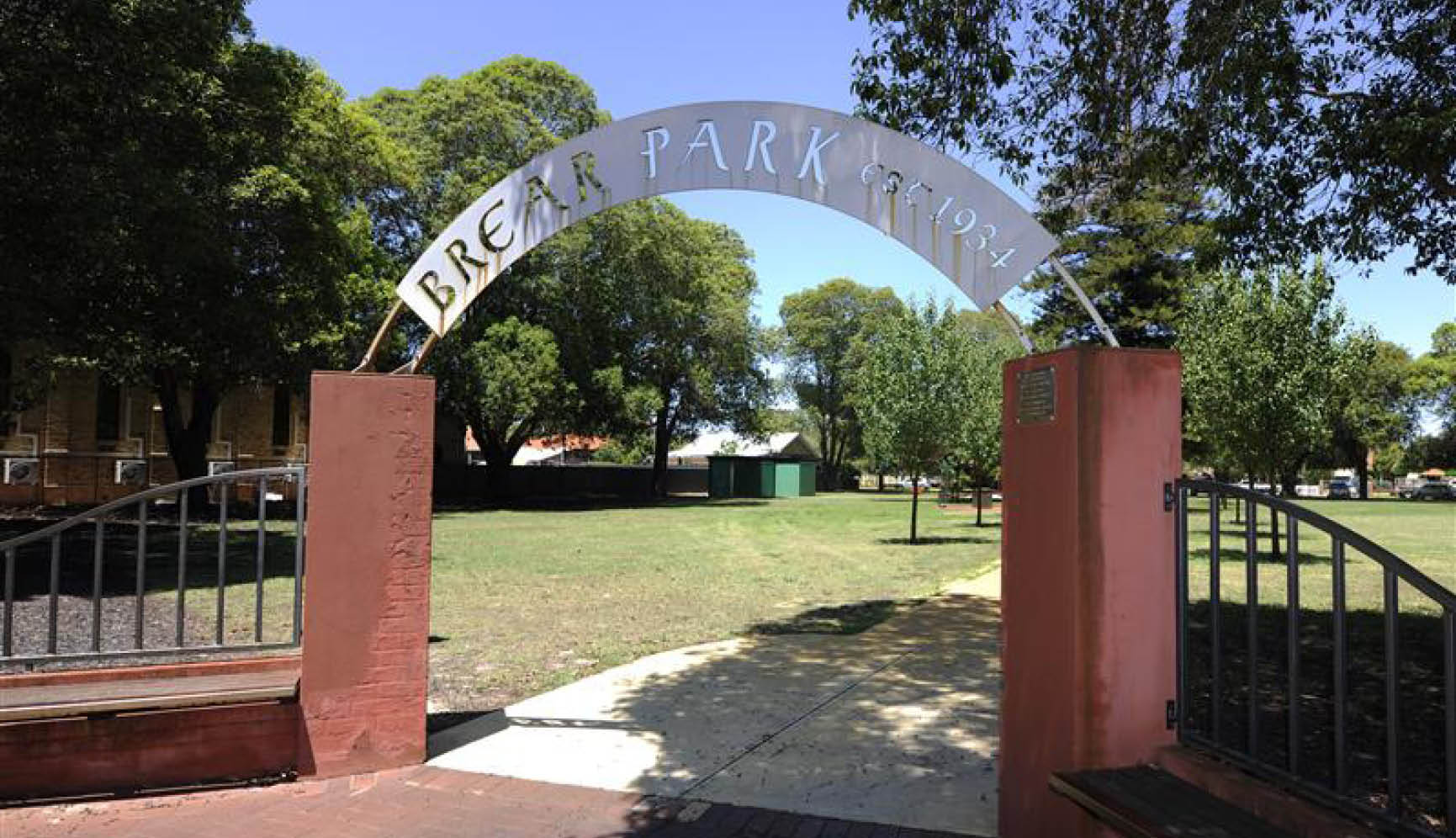 Living Locally: Neighbourhood BBQ