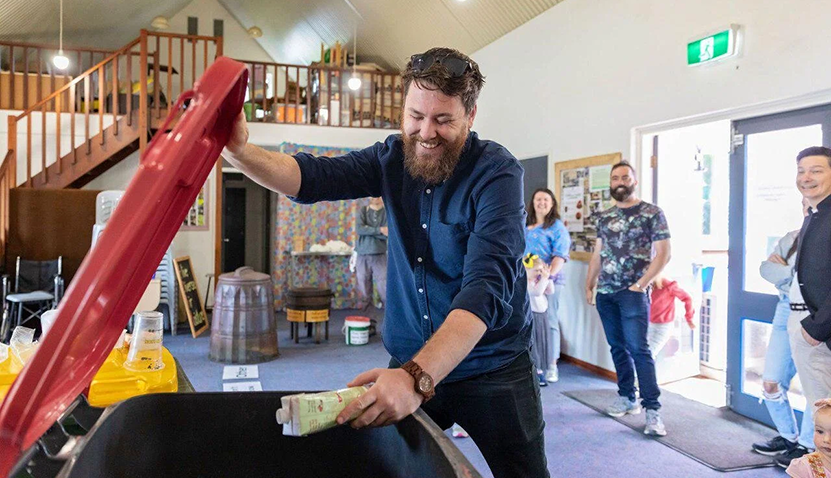 Living waste-wise: Waste sorting workshop