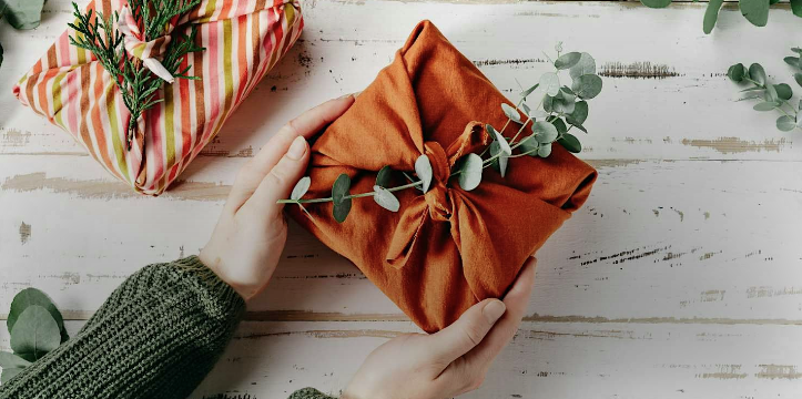 Reusable Gift Wrapping Workshop